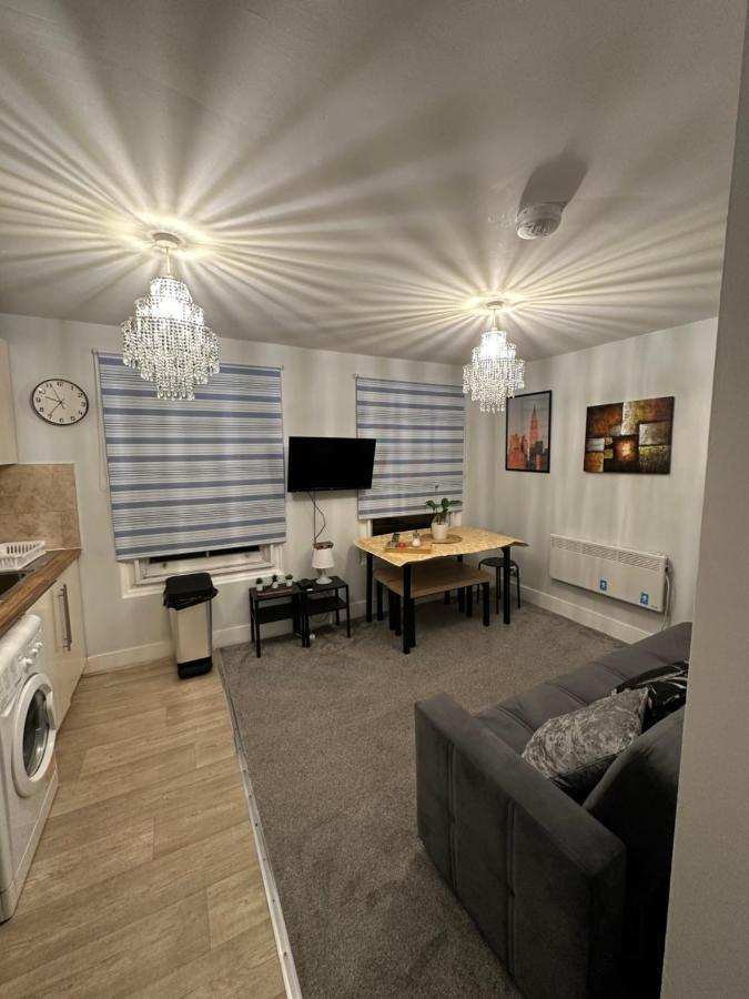 Cosy 2 Bedrooms Apartment London Eksteriør billede