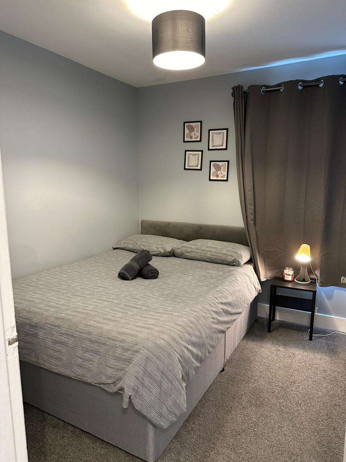 Cosy 2 Bedrooms Apartment London Eksteriør billede